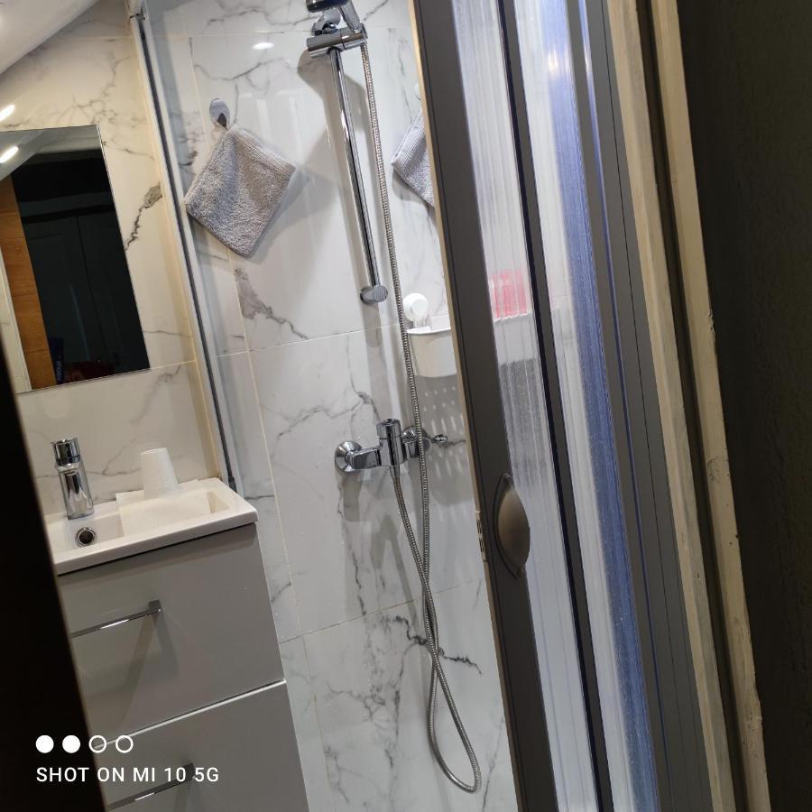 Chez Caro Apartment L'Escarene ภายนอก รูปภาพ